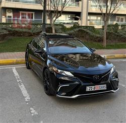 تۆیۆتا کامری